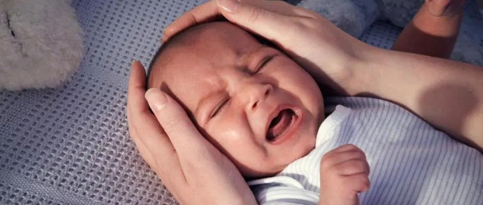 How to Calm a Crying Baby Naturally